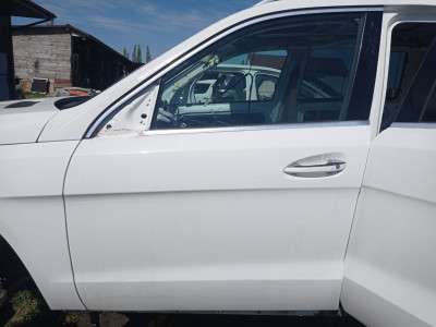 Дверь передняя левая Mercedes GL X166