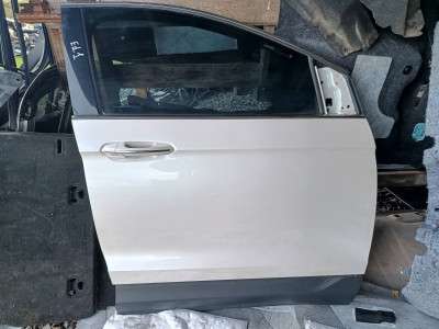 Двері передні праві Ford Edge (2015-2024)