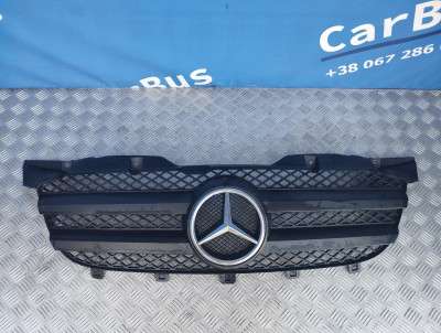 Решетка радиатора Mercedes-Benz Sprinter W 906 (2006-2014) дорестайл