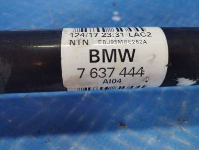 Піввісь задня права (привідний вал шрус) BMW 3 F30 (2015-2019)