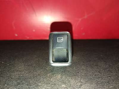 Кнопка склопідйомника E-class W212