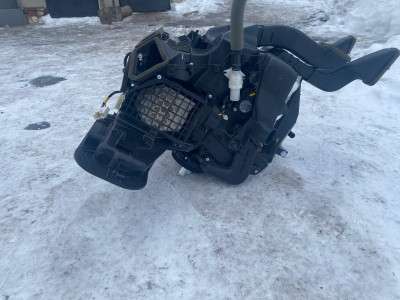 Корпус пічки Nissan Rogue 2014-2020