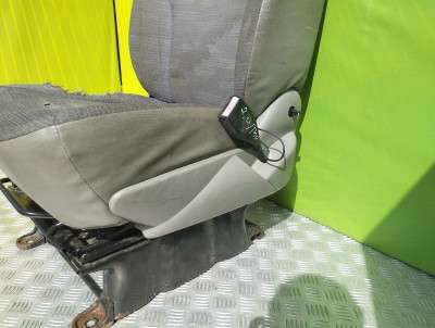 Сидіння одинарне Renault Trafic II, Opel Vivaro II, Nissan Primastar II (2006-2014) рестайл