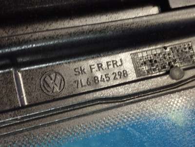 Скло кузовне заднє праве Volkswagen Touareg (2007-2010) рестайл