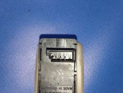 Кнопка склопідйомника передня права BMW 3 E92 (2006-2010)