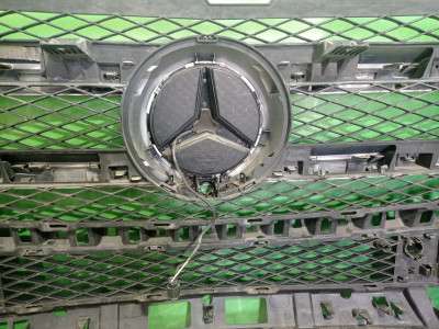 Решітка радіатора Mercedes GL X166