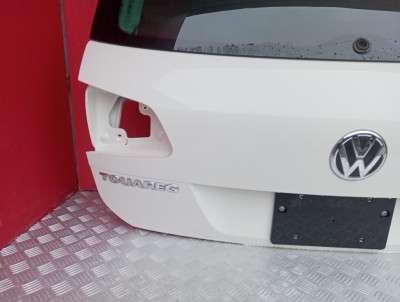 Кришка багажника (двері) Volkswagen Touareg NF (2010-2014)