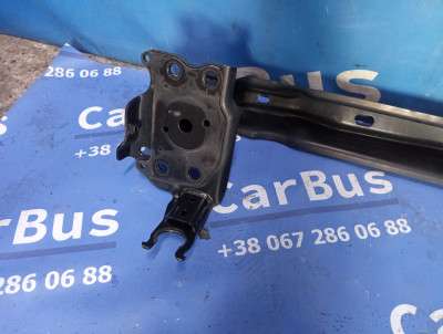 Підсилювач бампера передній Volkswagen Touareg (2007-2010) рестайл