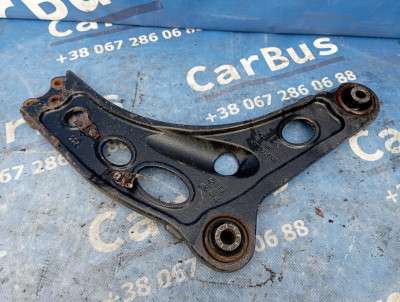 Рычаг передний правый Renault Trafic II, Opel Vivaro II, Nissan Primastar II (2006-2014) рестайл