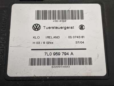 Моторчик склопідйомника Volkswagen Touareg (2007-2010) рестайл