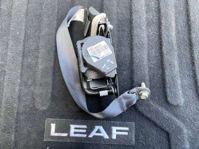 Ремень безопасности задний правый Nissan Leaf II 2018-2024