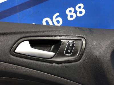 Обшивка (карта) двері передньої лівої Ford Escape 3 FL ( 2012 - 2019 )