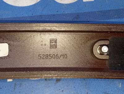 Декоративна накладка на торпедо BMW 3 E92 (2006-2010)