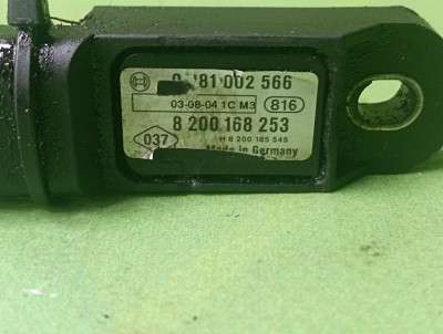 Датчик тиску наддуву Renault Trafic II, Opel Vivaro II, Nissan Primastar II (2001-2006) дорестайл