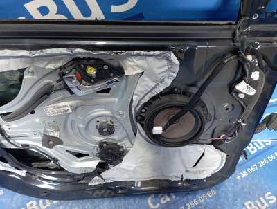 Дверь передняя левая Hyundai IX35 (2010-2017)