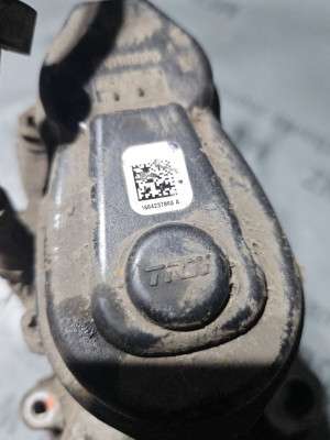 Суппорт задний правый Mercedes ML W166 (з 2011)