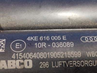 Компресор підвіски (насос) Audi E-TRON