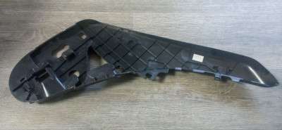 Накладка сиденья л,п Mercedes ML W164 (2005-2011)