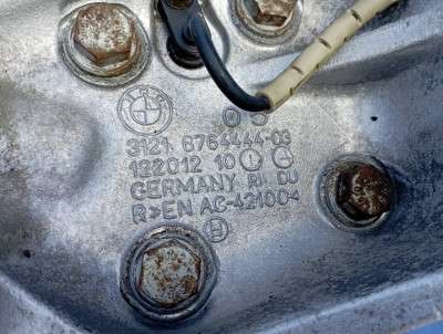 Ступиця (кулак цапфа) передня права BMW 3 E92 (2006-2010)