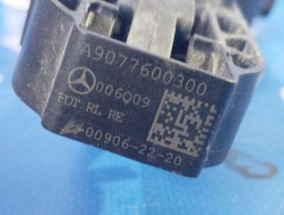 Ручка дверей зовнішня передня права Mercedes-Benz Sprinter W907 (2014-2024)