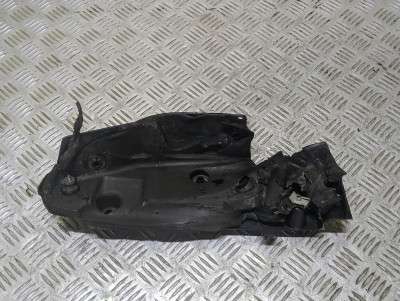 Накладка декоротивна (на ДВС) BMW X5 E53 (2003-2006) рестайл