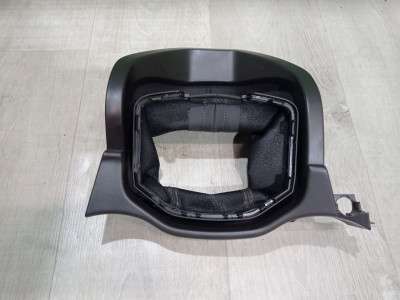 Кожух рулевой колонки Mercedes GL X166