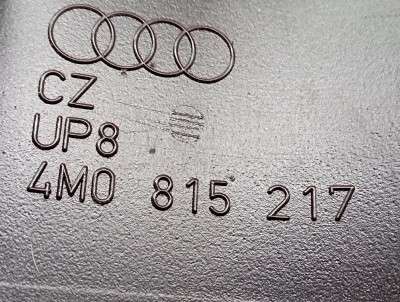 Повітропровід обігрівача (патрубки від пічки по салону) Audi Q7 4M(2015-2020)