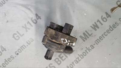 Насос водяний (помпа) Mercedes ML W164 (2005-2011)