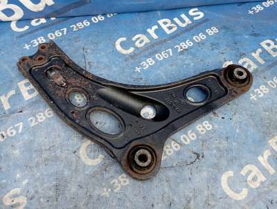 Рычаг передний правый Renault Trafic II, Opel Vivaro II, Nissan Primastar II (2006-2014) рестайл