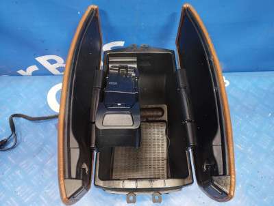Подлокотник BMW X5 E70 (2007-2010) дорестайл