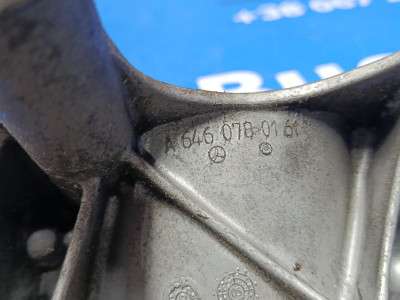 Кронштейн двигуна (лапа кріплення) Mercedes-Benz Vito W 639 (2003-2010) дорестайл - 4