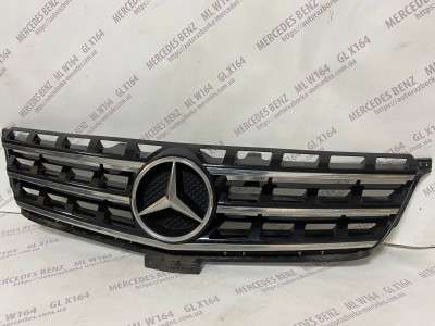 Решітка радіатора Mercedes ML W166 (з 2011)