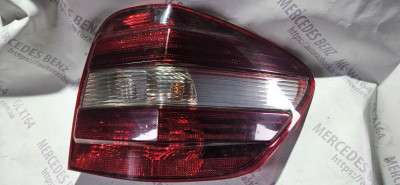 Фонарь задний правый Mercedes ML W164 (2005-2011)