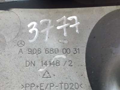 Накладка торпедо центр низ Mercedes-Benz Sprinter W 906 (2006-2014) дорестайл