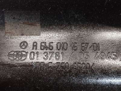 Накладка декоротивна (на ДВС) Mercedes-Benz Vito W 639 (2003-2010) дорестайл