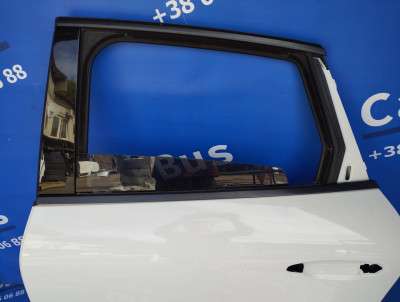 Двері задні ліві Porsche Macan 95B  ( 2013 - 2021)