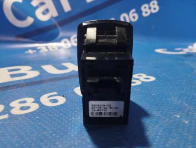 Кнопка BMW 3 F30 (2012 - 2015) - 2