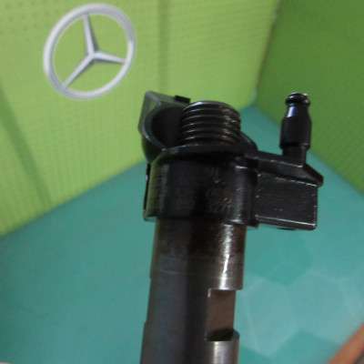 Форсунка дизельна електрична Volkswagen Touareg (2007-2010) рестайл