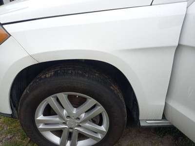 Крило переднє ліве Mercedes GL X166