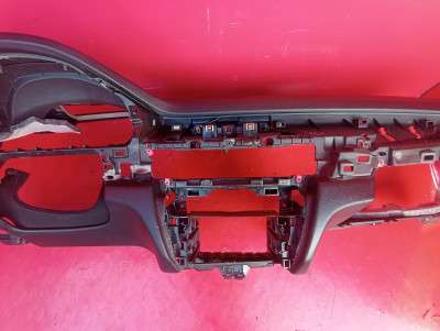 Торпедо (панель передня) BMW X5 F15 (2013-2018)