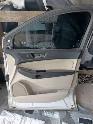 Двері передні праві Ford Edge (2015-2024)