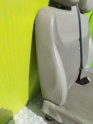 Сидение двойное Renault Trafic II, Opel Vivaro II, Nissan Primastar II (2001-2006) дорестайл