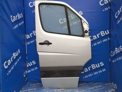 Двері передні праві Mercedes-Benz Sprinter W 906 (2006-2014) дорестайл