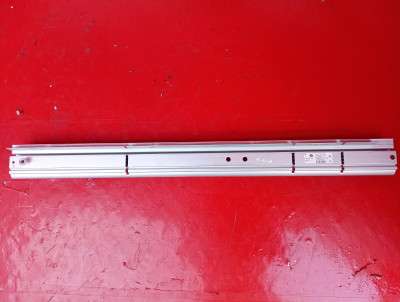 Направляюча підлоги багажника BMW X5 F15 (2013-2018)