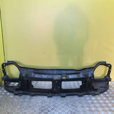 Панель передня (телевізор) Renault Trafic II, Opel Vivaro II, Nissan Primastar II (2001-2006) дорестайл