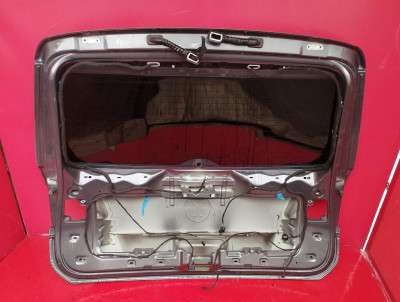 Кришка багажника (двері) Volkswagen Touareg NF (2010-2014)
