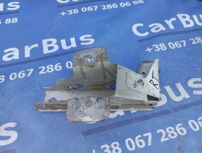 Кронштейн (крепление) крыла левый Renault Trafic II, Opel Vivaro II, Nissan Primastar II (2006-2014) рестайл