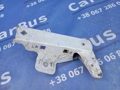 Кронштейн (крепление) крыла левый Renault Trafic II, Opel Vivaro II, Nissan Primastar II (2006-2014) рестайл