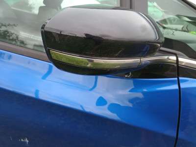 Дзеркало дверей бічне праве Chevrolet Bolt EV (2017-2021)