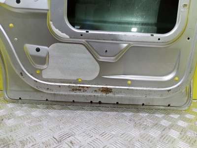 Двері передні праві Renault Trafic II, Opel Vivaro II, Nissan Primastar II (2006-2014) рестайл